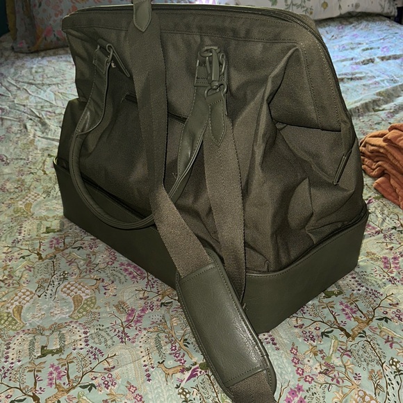 BEIS The Weekender Olive - Travel Bag 49L - Picture 4 of 9